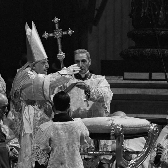 Pope urges unity as he marks Vatican II's 60th anniversary